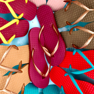 Women's Sustainable Flip Flops Oliva sole with Golden straps